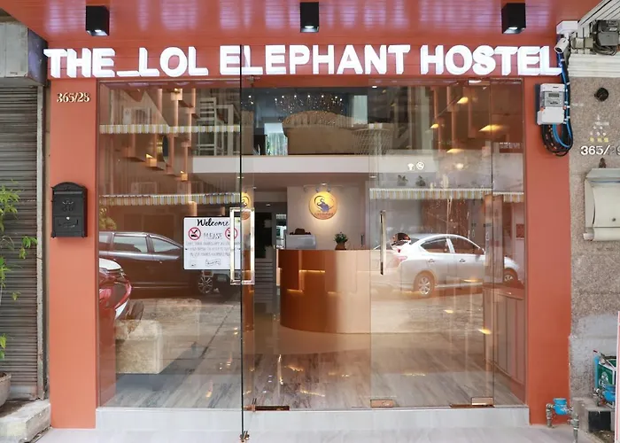The Lol Elephant バンコク都